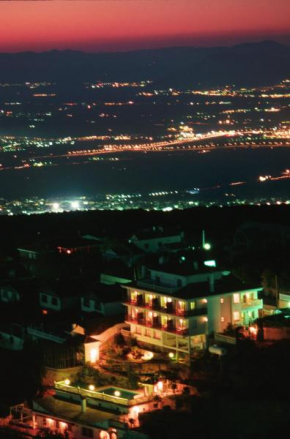 Apartamentos Turísticos Cumbres Verdes, La Zubia